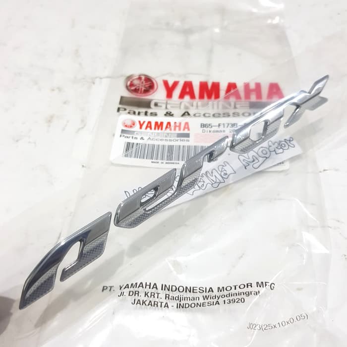 สติกเกอร์ตราสัญลักษณ์-yamaha-aerox-155-แบบนูน-ของแท้