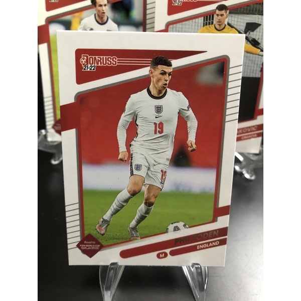 2021-22-donruss-soccer-road-to-qatar-cards-england