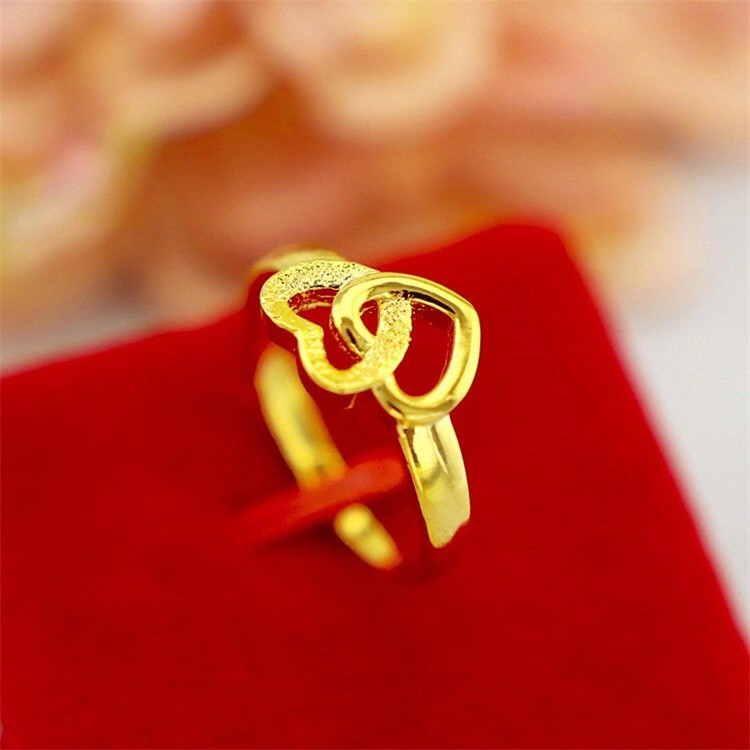ภาพหน้าปกสินค้าผู้ชายและผู้หญิงแหวนทองแหวนทองชุบ ปรับขนาดเท่ากับนิ้วได้ แหวนทอง จากร้าน shooppe1933 บน Shopee