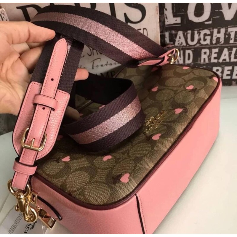 coach-jes-crossbody-in-signature-canvas-with-heart-floral-print