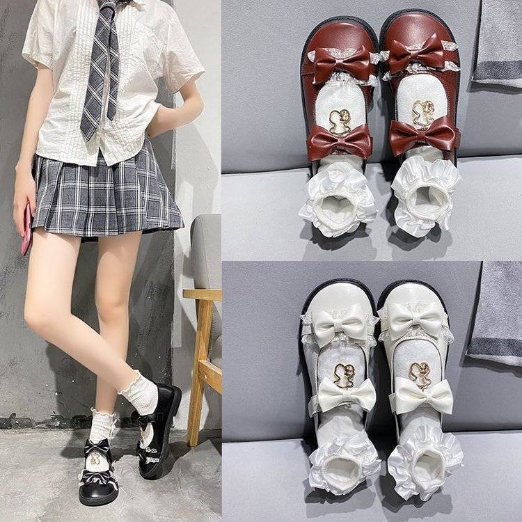 ภาพหน้าปกสินค้ารองเท้าโลลิต้านักเรียนหญิงฤดูร้อนรุ่นเกาหลีของป่าสังคมรองเท้า jk สีดำน้องสาวของญี่ปุ่นนุ่มรองเท้าหนังขนาดเล็ก lolit จากร้าน chutimasu2012 บน Shopee