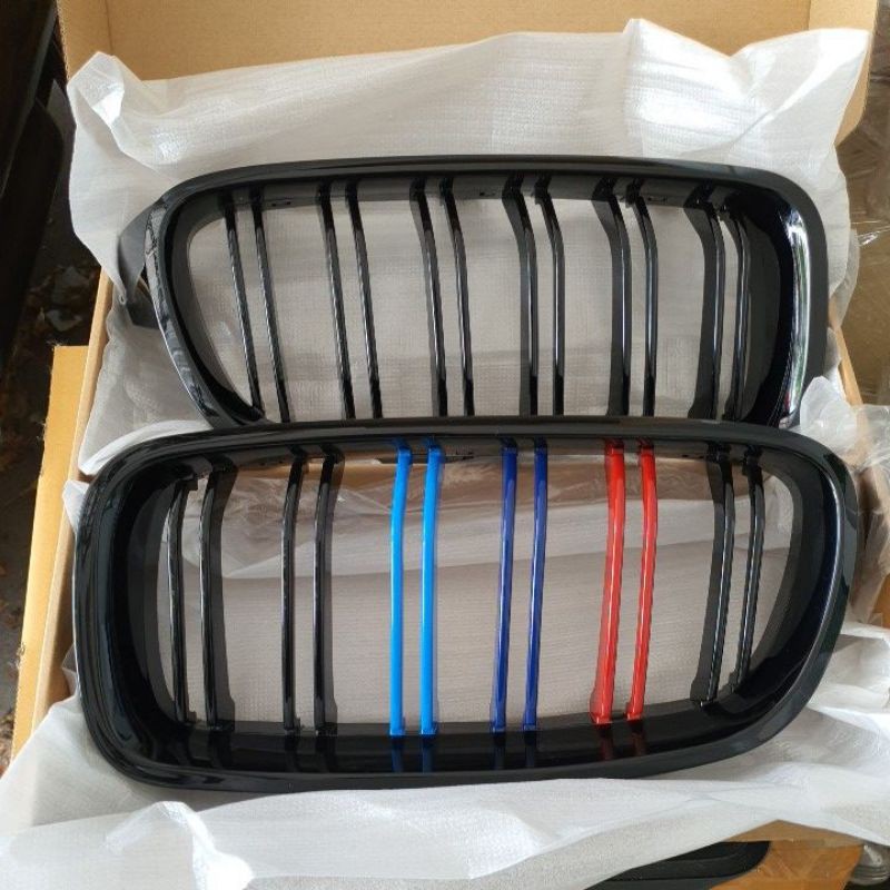 กระจังหน้า-bmw-3series-f30-ดำเงา-ซี่คู่พร้อมสี-msport