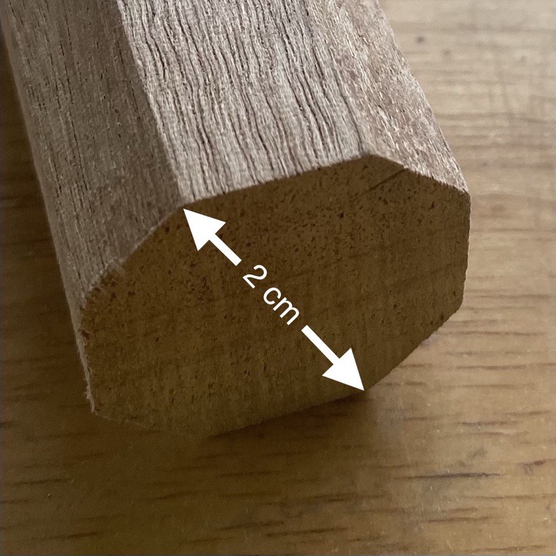 ไม้โบโร่แดง-หน้าตัดแปดเหลี่ยม-2-cm