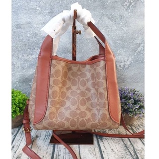 COACH HADLEY HOBO IN SIGNATURE CANVAS