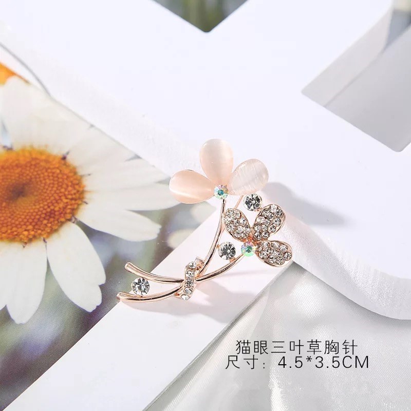 ภาพสินค้าเข็มกลัดช่อดอกไม้ ประดับมุก สไตล์เกาหลี คุณภาพสูง จากร้าน 1501537907400.th บน Shopee ภาพที่ 4