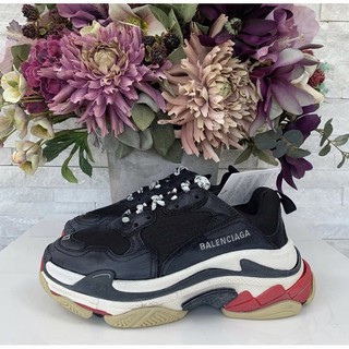 New! BALENCIAGA triple S size 37 sale!! ราคาพิเศษ