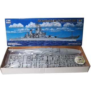 Trumpeter 05705 1/700 US Battleship BB-63 Missouri 1991 battleship