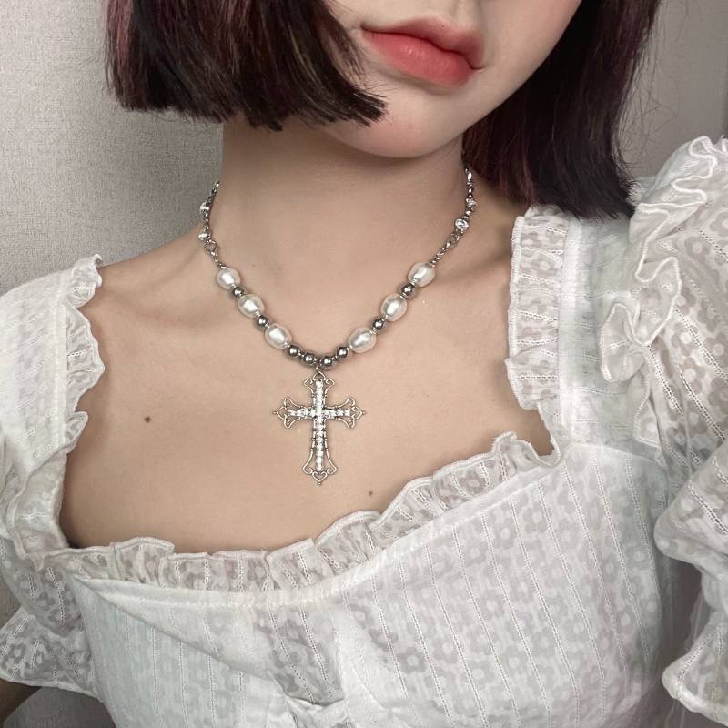 sale-สร้อยคอโซ่ไข่มุกไม้กางเขน-cross-chain-pearl-necklace-พร้อมส่ง