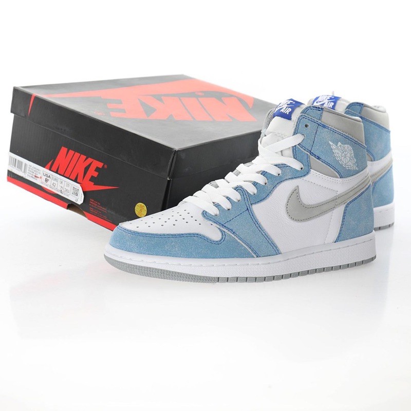 nike-air-jordan-1-high-og-hyper-royal