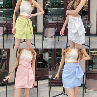 ภาพขนาดย่อของสินค้าBK00 กระโปรงเอวสูง กระโปรงผูกข้าง กระโปรงทรงเอ - Ribbon skirt