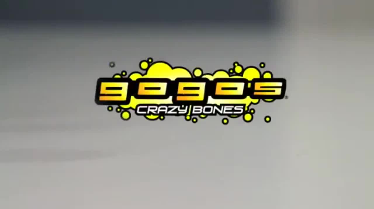 90905-crazy-bones-exclusive-limited-edition-tin-1