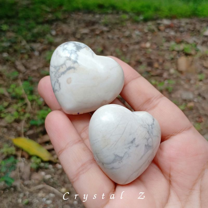 ฮาวไลท์-howlite-ทรงหัวใจ-หินมีรอยบิ่น-หินสีขาว