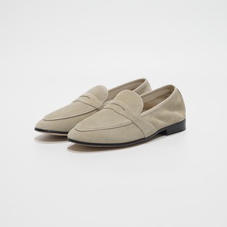 สินค้า Julietta รองเท้าหนัง Full Strap Penny Loafer in Beige (Unlined) Juliettabkk