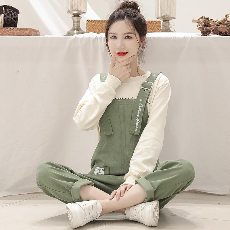 เอี๊ยมยีนส์ขายาว-สุทธิสีแดงฤดูใบไม้ร่วง-2020-ยอดนิยมรุ่นเกาหลีหลวมเล็ก-ๆ-น้อย-ๆ-สีม่วงยีนส์เอี๊ยมขากว้างสูทหญิงสไตล์ตะวั