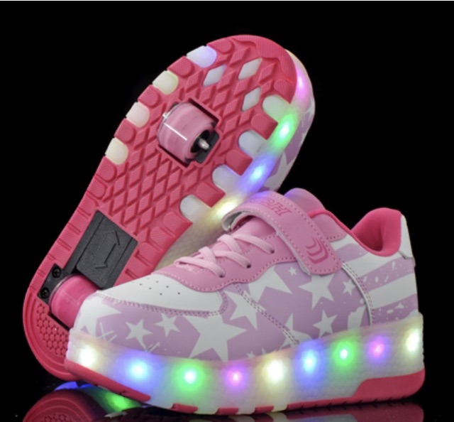 ภาพหน้าปกสินค้ารองเท้าสเก็ต 2ล้อ มีไฟ LED รุ่น B41 ไฟอัตโนมัติ จากร้าน ltmthailand บน Shopee