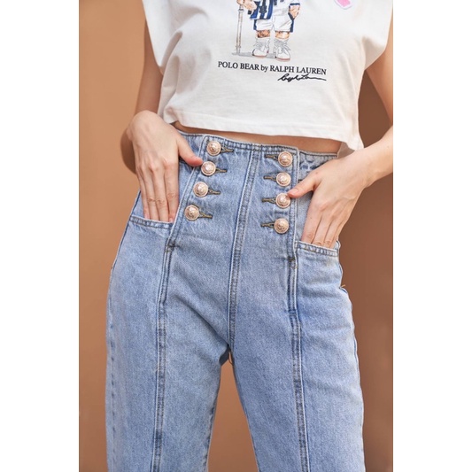 กางเกงยีน-ทรง-mom-jeans-เอวสูง-รุ่นนี้-ใส่คู่กับเสื้อครอปคือลงตัว-กระดุม-ทอง-จัดเลยอย่าช้าน้า