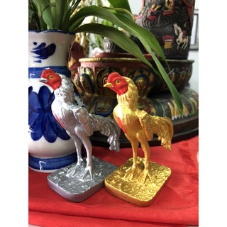 ภาพขนาดย่อของสินค้ารูปปั้นไก่ ไก่แก้บน ไก่เงินไก่ทอง ไก่ชนเงินชนทอง สูง 11 cm.