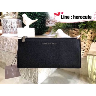 CHARLES &amp; KEITH  ZIPS WALLET ของแท้ ราคาถูก