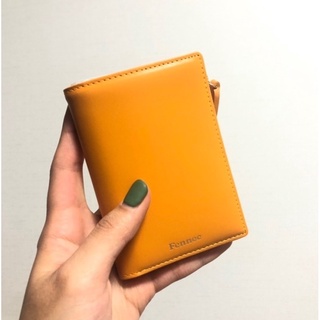 (ทักก่อน) พรี​ fennec &gt; fold wallet สี​ mandarin ⭐️