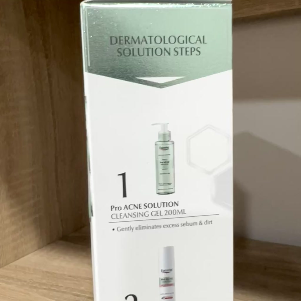 เซทสิวรอยสิวและผิวกระจ่างใส-eucerin-pro-acne-anti-acne-regimen-set-cleansing-serum-day-mat
