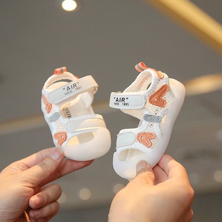 💖irun💖ฤดูร้อนใหม่ 2022 รองเท้าเด็กทารกรองเท้าแตะด้านล่างนุ่มลื่นชายและหญิง Baotou รองเท้าแตะ 0-3 ปีเด็กวัยหัดเดินรองเท