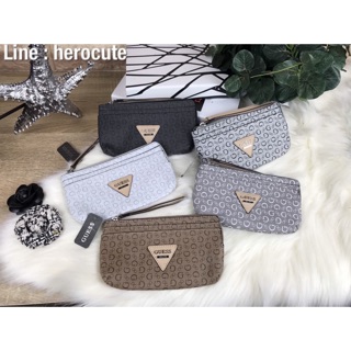 GUESS LEARHER CLUTCH BAG ส่งฟรีEMS