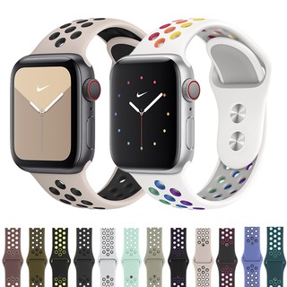 ภาพหน้าปกสินค้าNEW สายรัดข้อมือซิลิโคนระบายอากาศสำหรับ Apple Watch  SE 6 5 / 4 / 3 / 2 / 1 ที่เกี่ยวข้อง