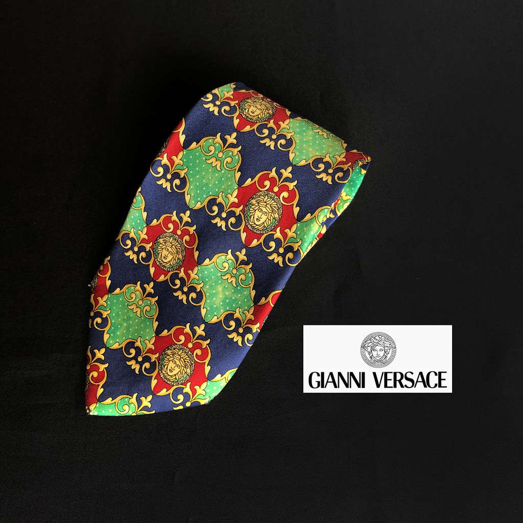 necktie-เนคไทแบรนด์เนม-gianni-versace-ของแท้-มือสอง-สภาพ90-ราคาถูก-ผ้าไหม