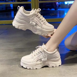 รองเท้าผ้าใบเสริมส้น 4.5 ซม. Cream&amp;White BBS