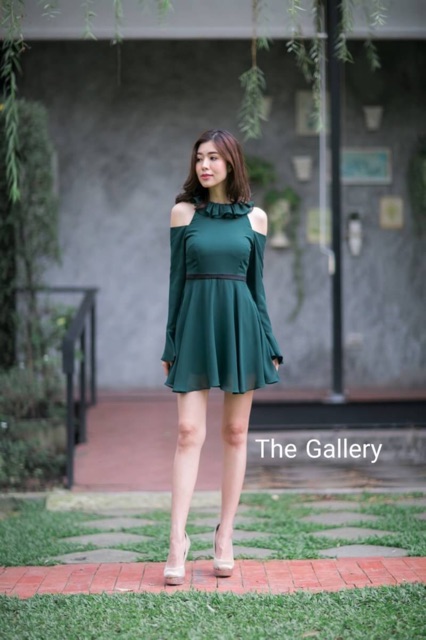 เดรสสีเขียว-ใส่ออกงาน-ป้ายthe-gallery