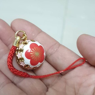 พวงกุญแจญี่ปุ่น สีแดงลายดอกไ พวงกุญแจกระดิ่ง พวงกุญแจญี่ปุ่นติดกระดิ่ง พวงกุญแจกุ๊งกิ้ง จากญี่ปุ่น ติดมือถือ เสียงใส ดัง