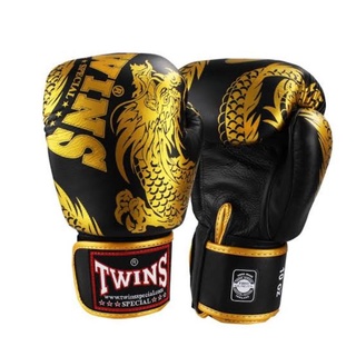 [ของแท้ 100%] นวมชกมวย FBGVL3-49 Twins Black-Gold Flying Dragon Boxing Gloves