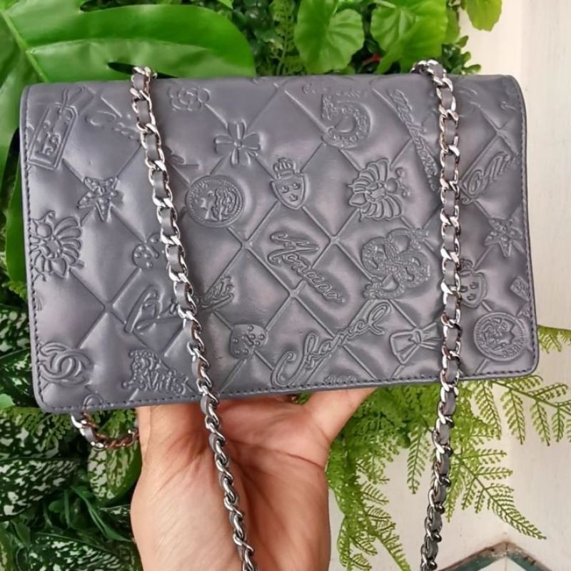 authentic-chanel-icon-line-chain-wallet-grey-lambskin