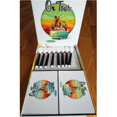 on-tour-boardgame-card-tray