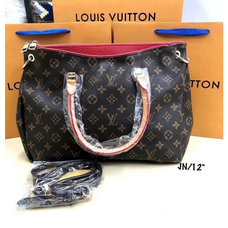 กระเป๋าหลุยส์-lv-bag-louis-vuitton-bag-เกรดพรีเมี่ยมขนาด12-มีสายสะพายยาว