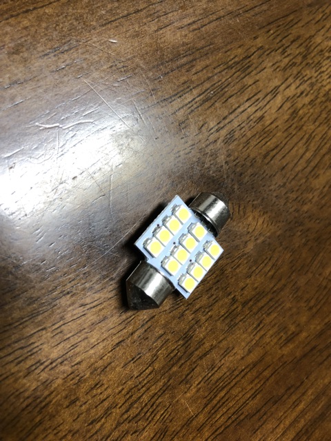 หลอด-led-12v-สำหรับไฟในเก๋ง-เริ่มต้นที่-80-บาท