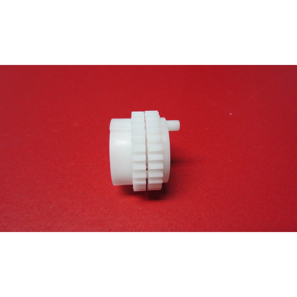 paper-pickup-roller-gear-asembly-gears-that-attach-to-tray-2-pickup-roller-rm1-1482-020cn