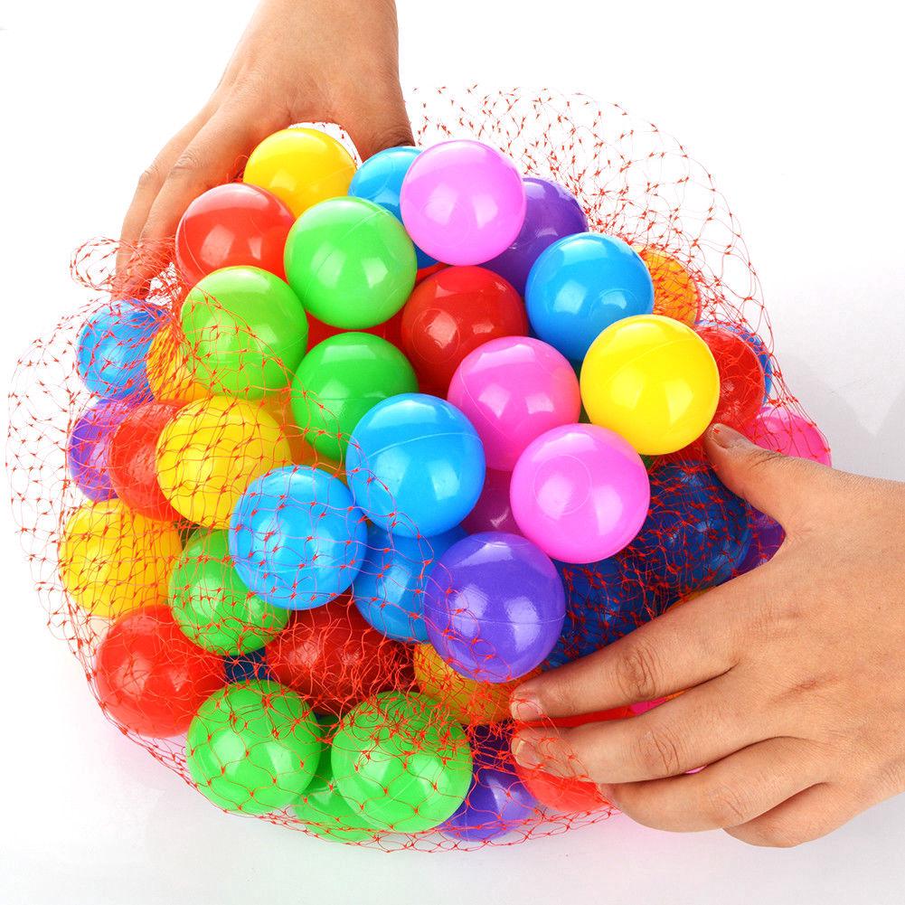 ลูกบอลพลาสติก แบบนิ่ม สีสันสดใส ขนาด 4 ซม. ของเล่นว่ายน้ํา สําหรับเด็ก จํานวน 100 ชิ้น