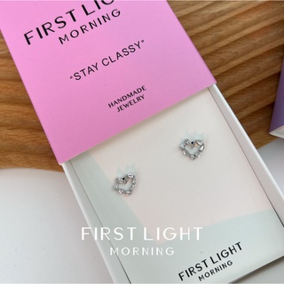 First Light Morning : Soulmate Earrings ต่างหูสำหรับผิวแพ้ง่าย ต่างหูก้านเงิน ต่างหูแป้น ต่างหูหัวใจ ต่างหูแฟชั่น