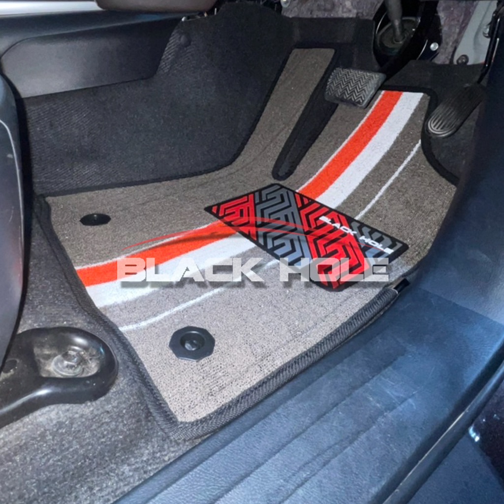 toyota-fortuner-2015-2018-blackhole-trap-lime-mat-edge-ชุดภายในห้องโดยสาร