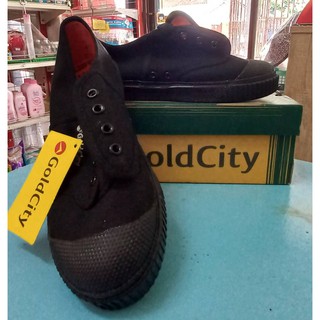 รองเท้าผ้าใบ นักเรียน สีดำ GoldCity เบอร์ 36