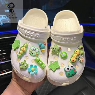 ตัวติดรองเท้า crocs ที่ติดรองเท้า crocs

ตัวติดรองเท้าหัวโต ตัวติดรองเท้า crocs ที่ติดรองเท้า ที่ติดรองเท้า crocs ตัวการ