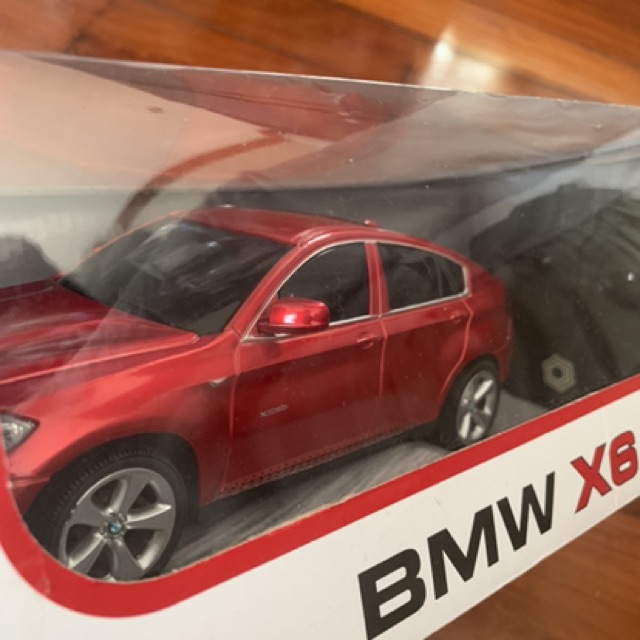 รถบังคับ-bmw-x6-สีแดง-ใส่ถ่าน-มือ1-ของเล่นเด็ก