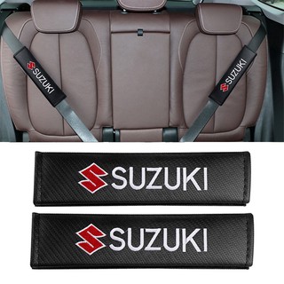 SUZUKI 2 ชิ้น / เซ็ตหน่วยความจำโฟมสากลเข็มขัดนิรภัยรองไหล่ครอบคลุมสัญลักษณ์อุปกรณ์เสริมในรถยนต์