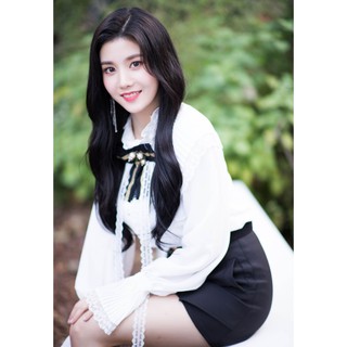 โปสเตอร์ Kwon EunBi ควอน อึนบี IZ*ONE Izone ไอซ์วัน Poster Korean Girl Group เกิร์ล กรุ๊ป เกาหลี K-pop kpop ของขวัญ