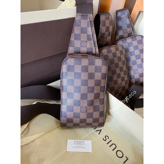 Used like new Lv Geronimos Damier Dc13