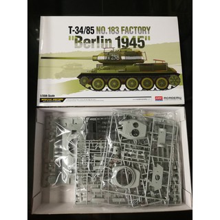 โมเดลประกอบ Academy Model 1/35 AC13295 T-34/85 No.183 Factory Berlin 1945