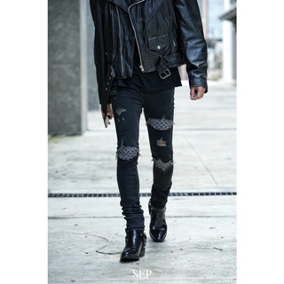 ภาพหน้าปกสินค้าSEP:144 Black Denim X Laithai Jeans ซึ่งคุณอาจชอบราคาและรีวิวของสินค้านี้