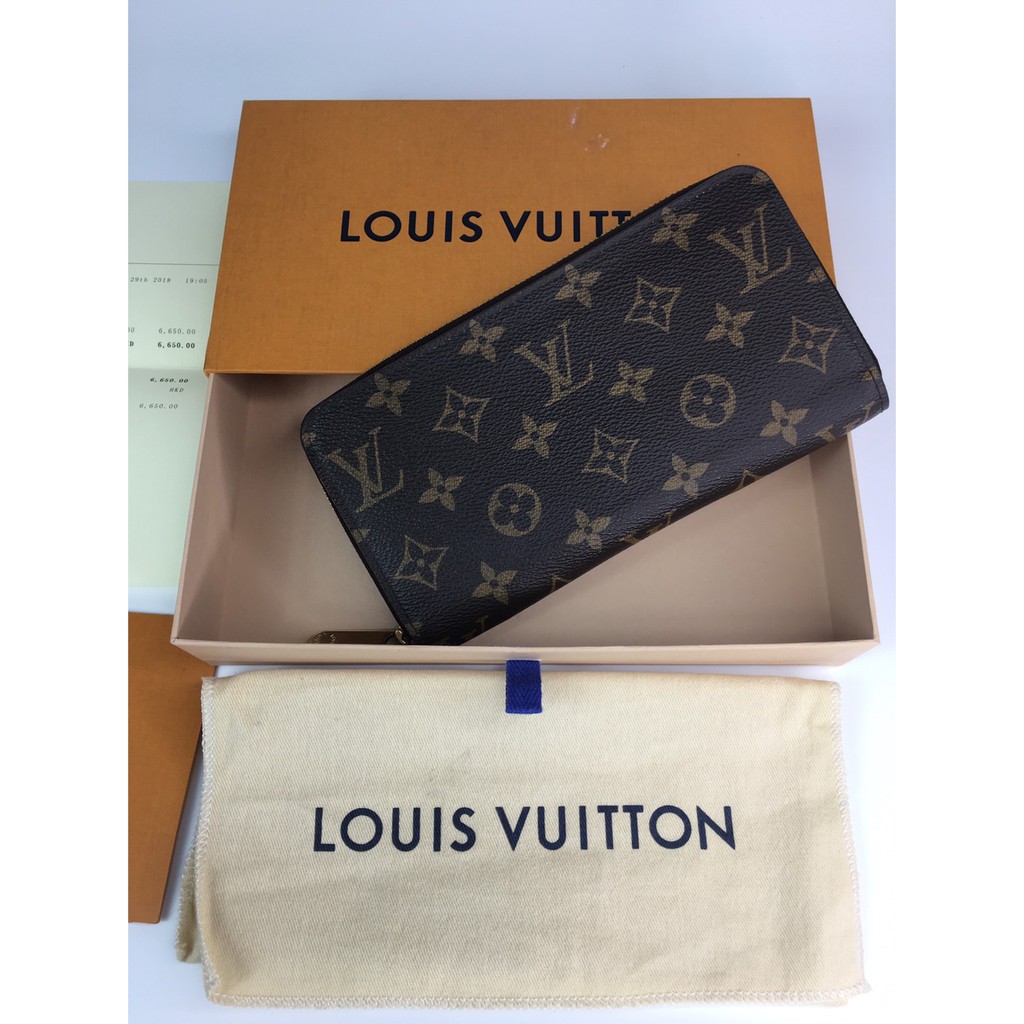 used-lv-zippy-wallet-dc-18