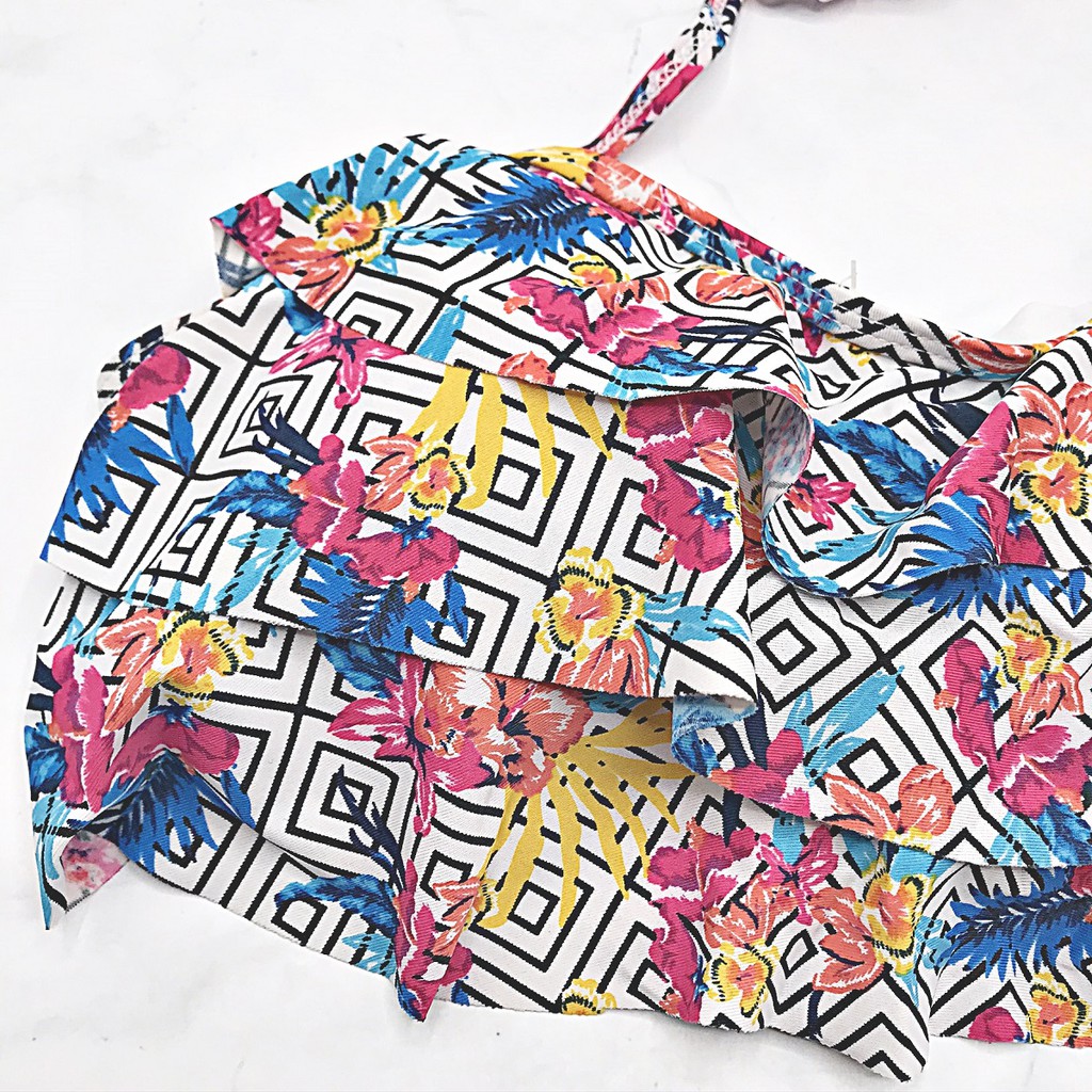 ชุดว่ายน้ำทูพีช-bikini-บิกินี่แบบผูก-สไตล์เกาหลี-สวยๆ-ชุดว่ายนํ้าผญ-ผ้าไลคร่า-ลายกราฟฟิก-beachlife-ไซส์-s